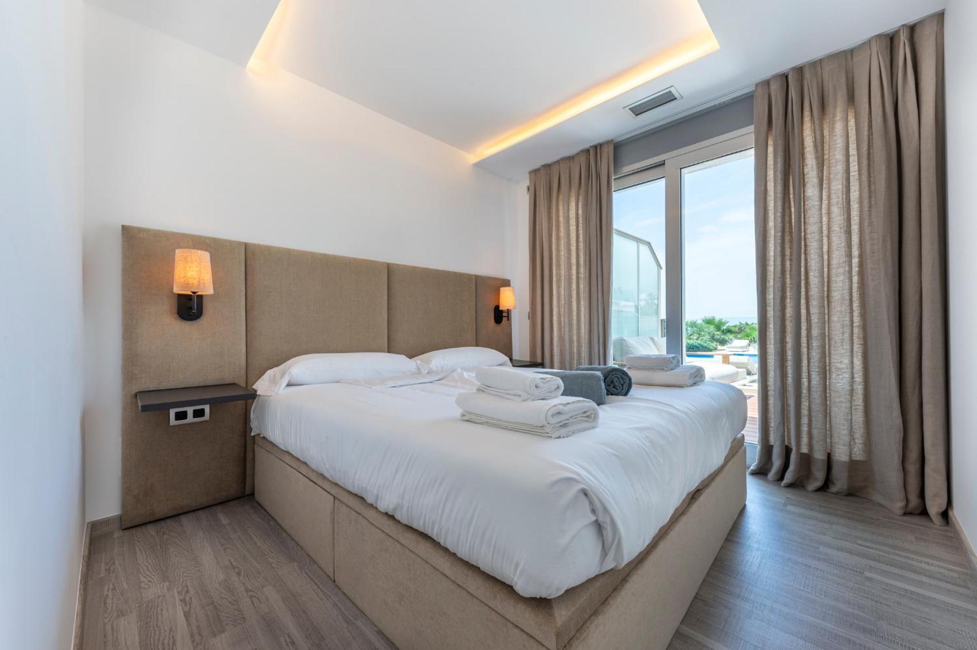 Apartamentos Montiboli 比利亚霍约萨 外观 照片