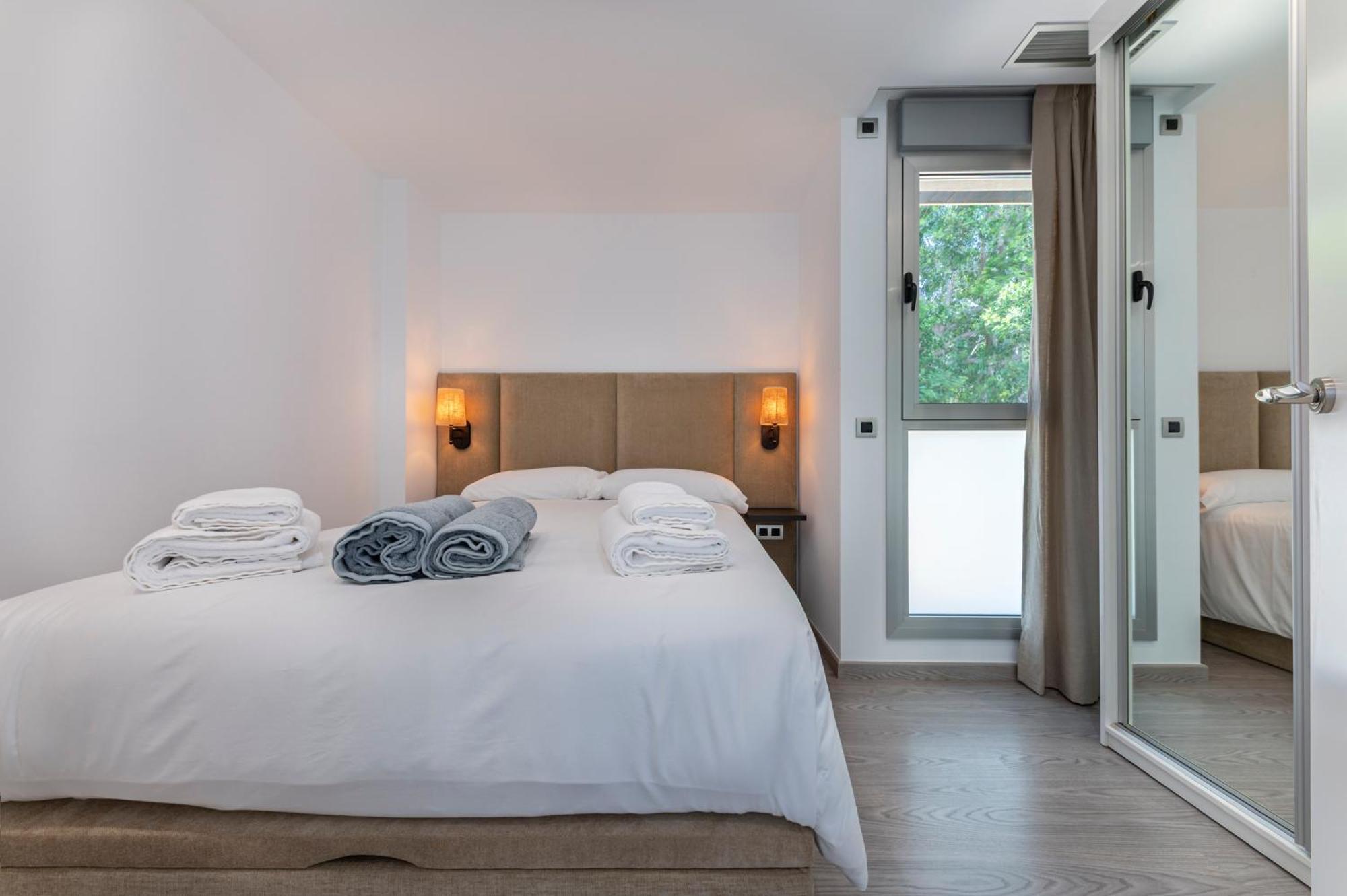 Apartamentos Montiboli 比利亚霍约萨 外观 照片