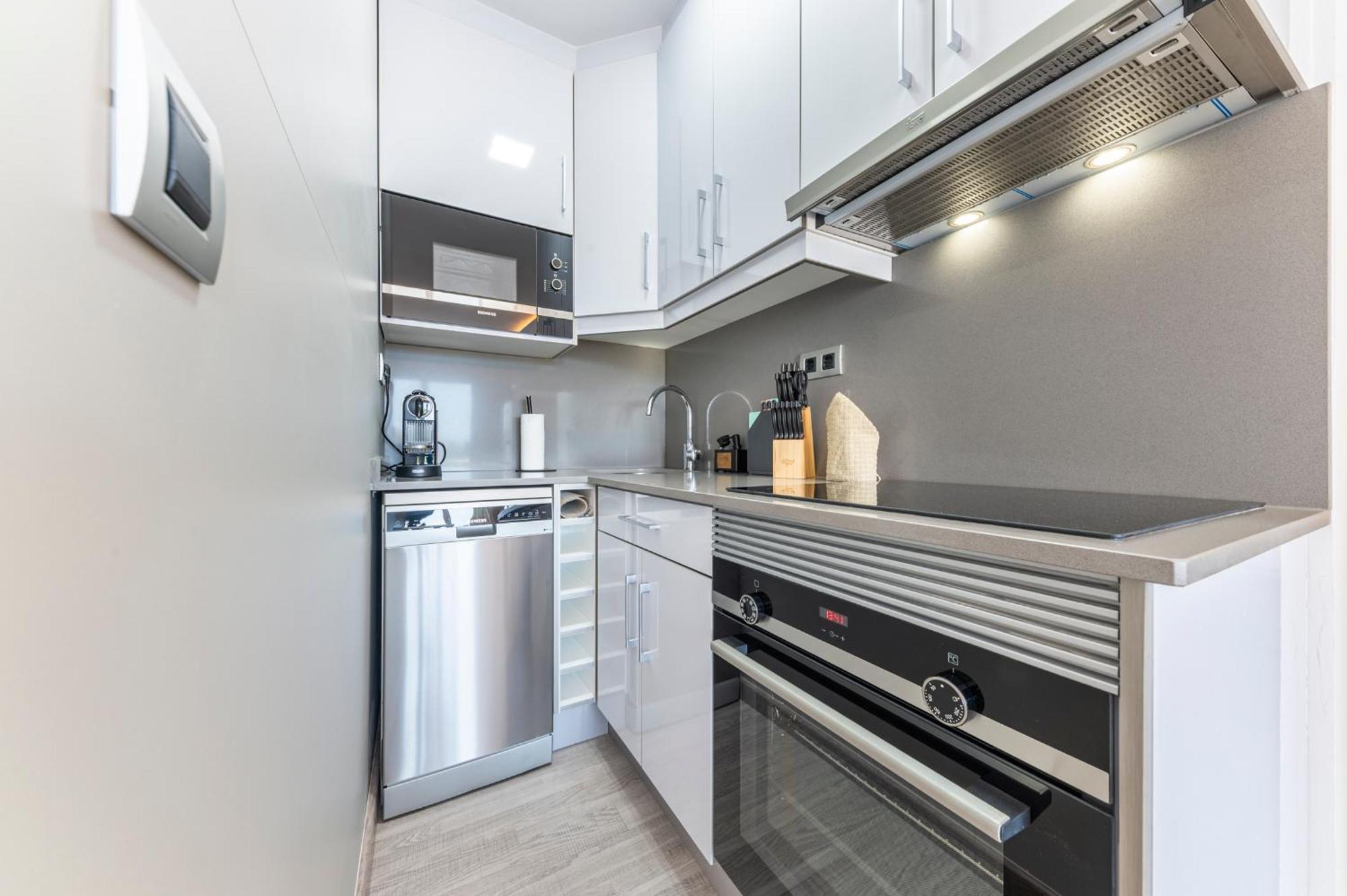 Apartamentos Montiboli 比利亚霍约萨 外观 照片